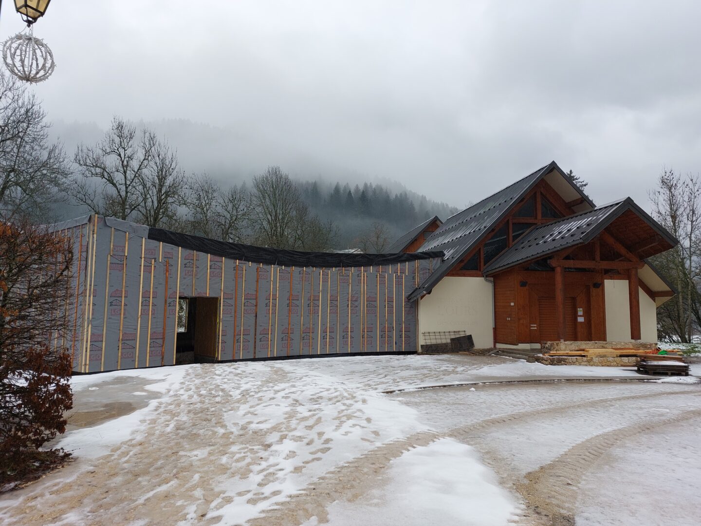 Les Travaux En Image Mus E De L Ours Des Cavernes